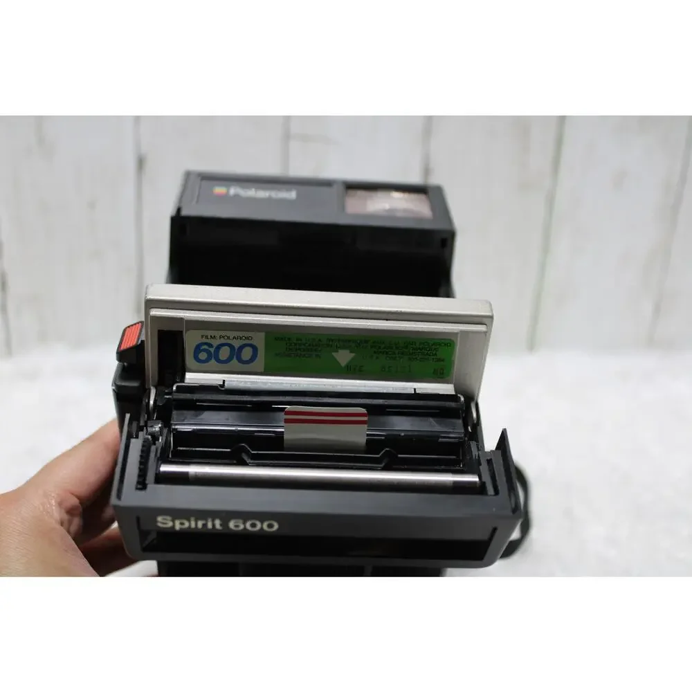 Vintage Polaroid Spirit 600 Instant Film Camera LMS w/ Strap – Tested